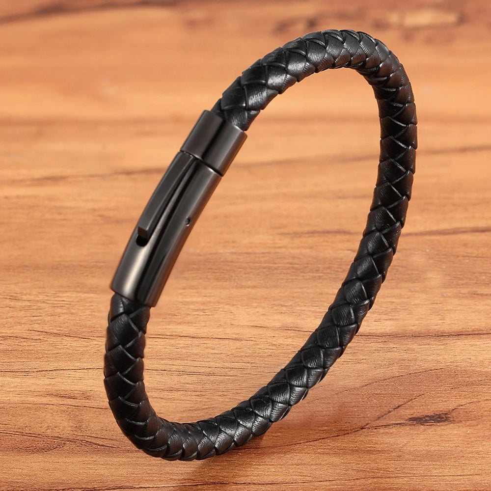 XQNI OL Style Multicolor Stainless Steel Button Simple Design Men's Leather Bracelet DIY & Custom Logo Birthday Valentine's Gift