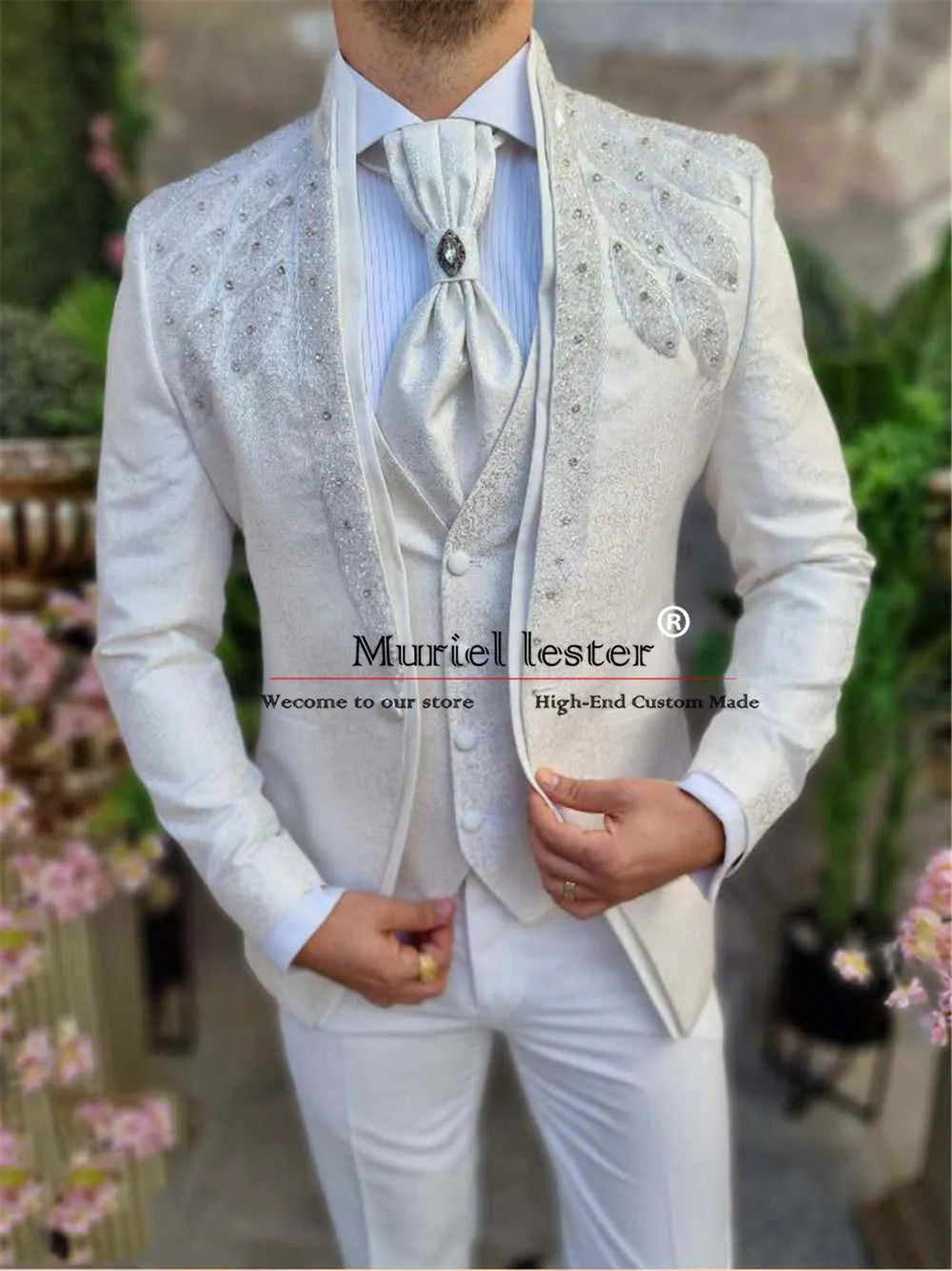 Luxury Ivory Tuxedos Men Suits Wedding Elegantes Crystals Beading Floral Jacket Vest Pants 3 Pieces Groom Tuxedos Costume Homm